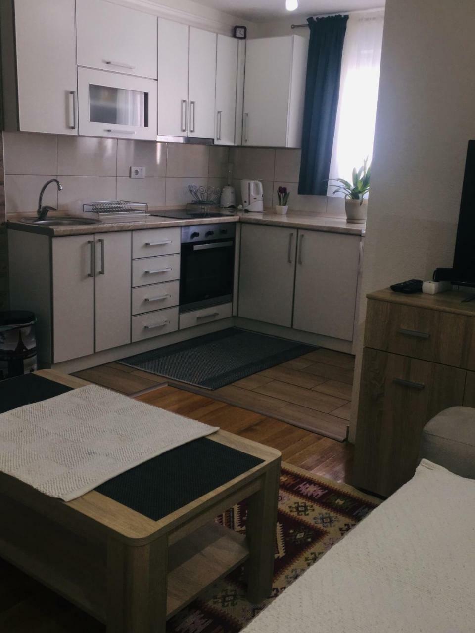 Holiday Home Nikola Жабляк Экстерьер фото